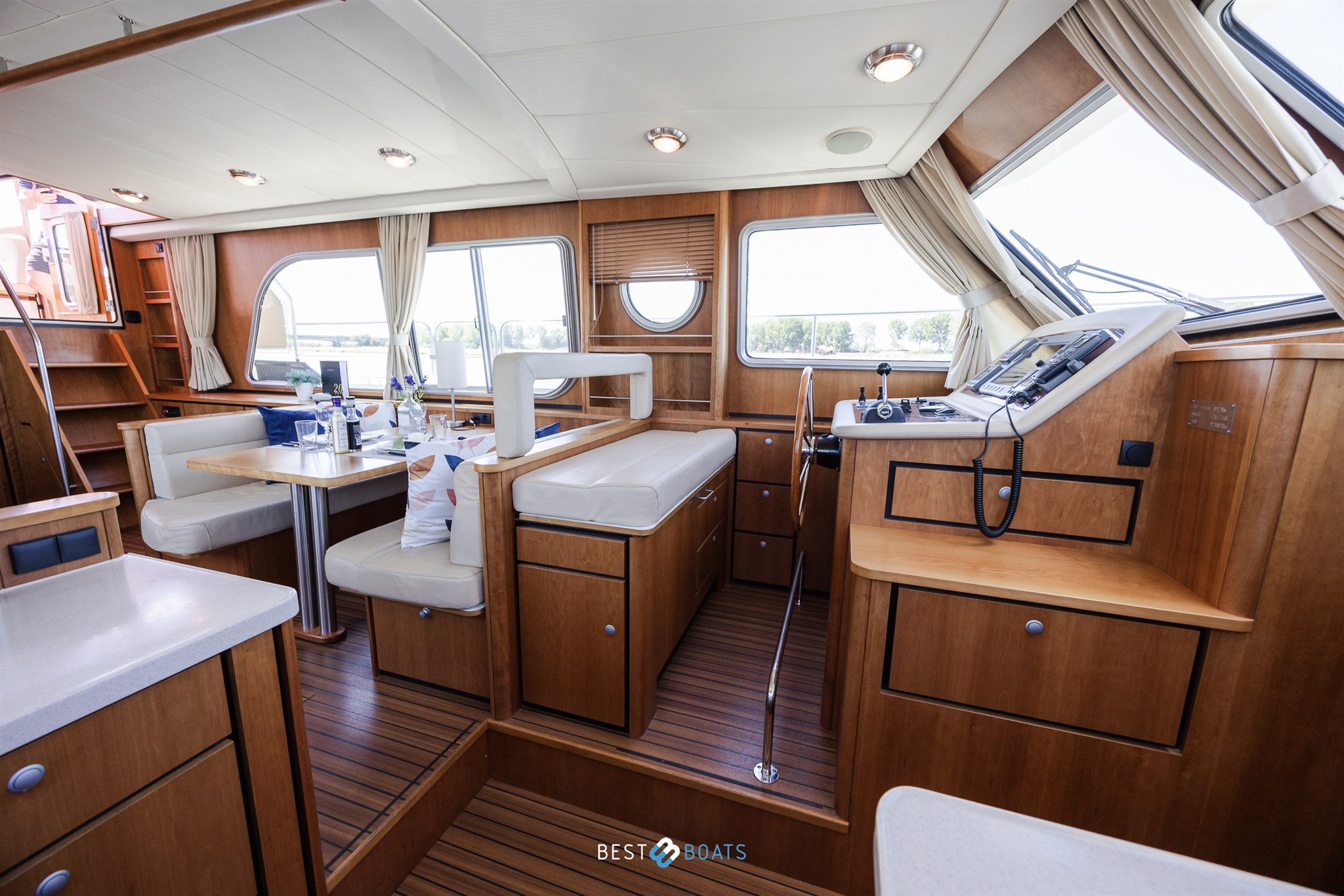 foto: 27 Linssen Grand Sturdy 45.9 AC