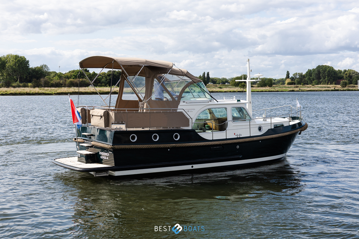 foto: 28 Linssen Classic Sturdy 32 AC
