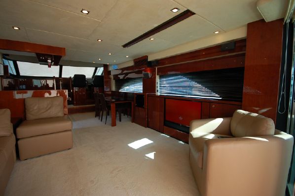 foto: 25 Fairline Squadron 68