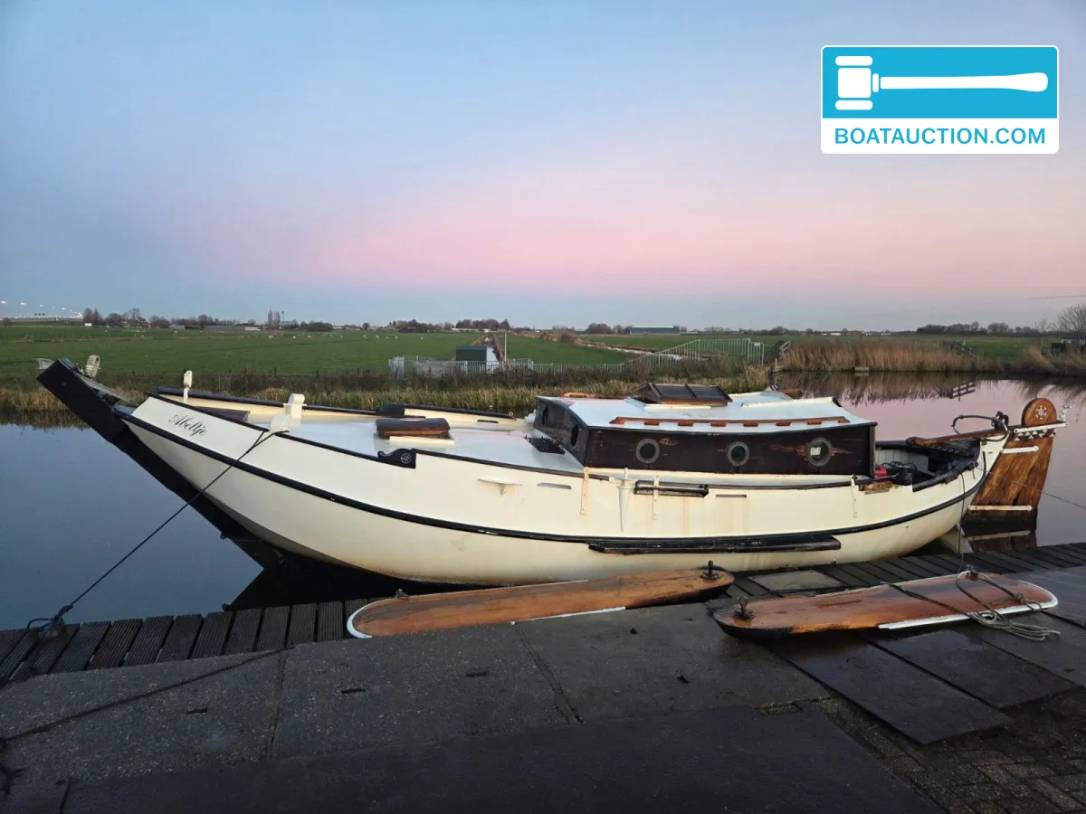 foto: 11 Schokker 945