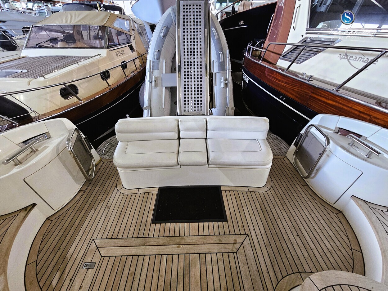 foto: 26 Azimut 42