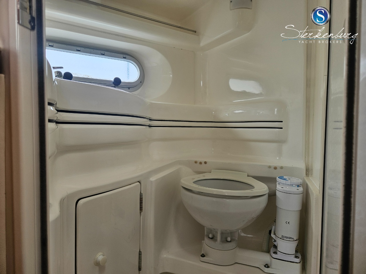 foto: 18 Sealine S37