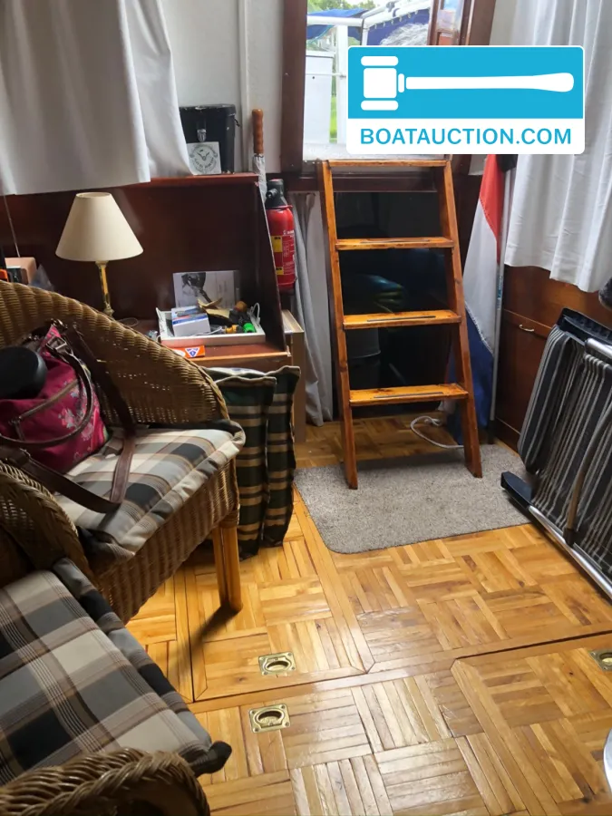 foto: 9 Motorboat 960