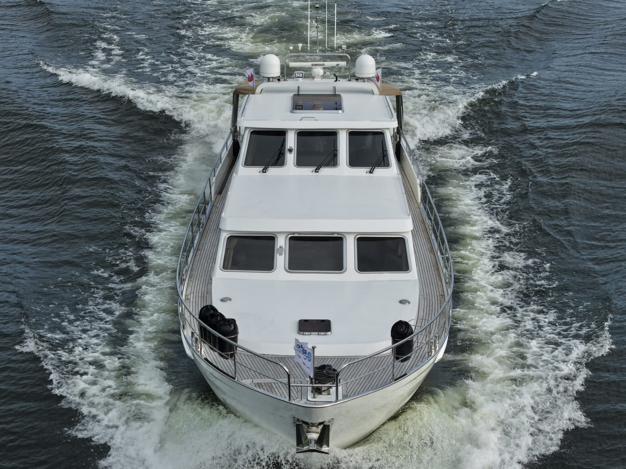 foto: 53 Van den Hoven Van den Hoven Exclusive 18.00 VS