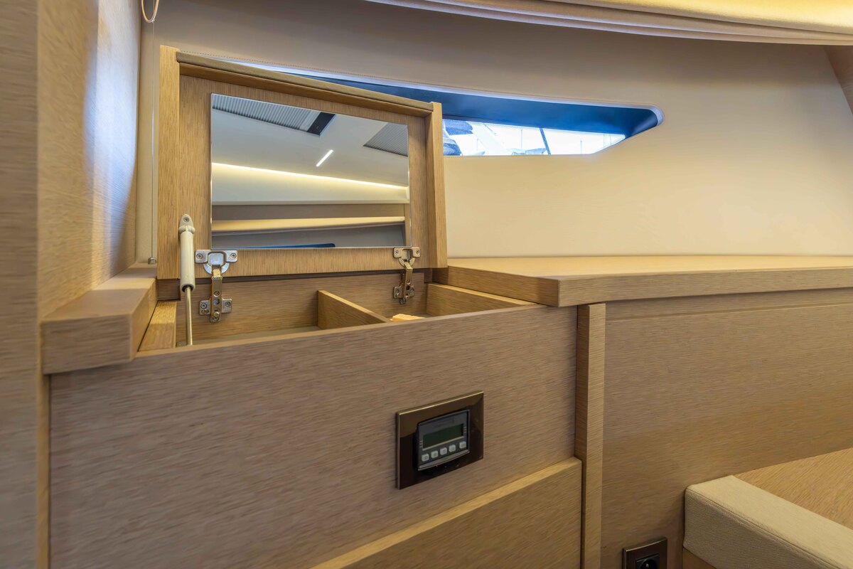 foto: 21 Jeanneau  Prestige 520 Fly