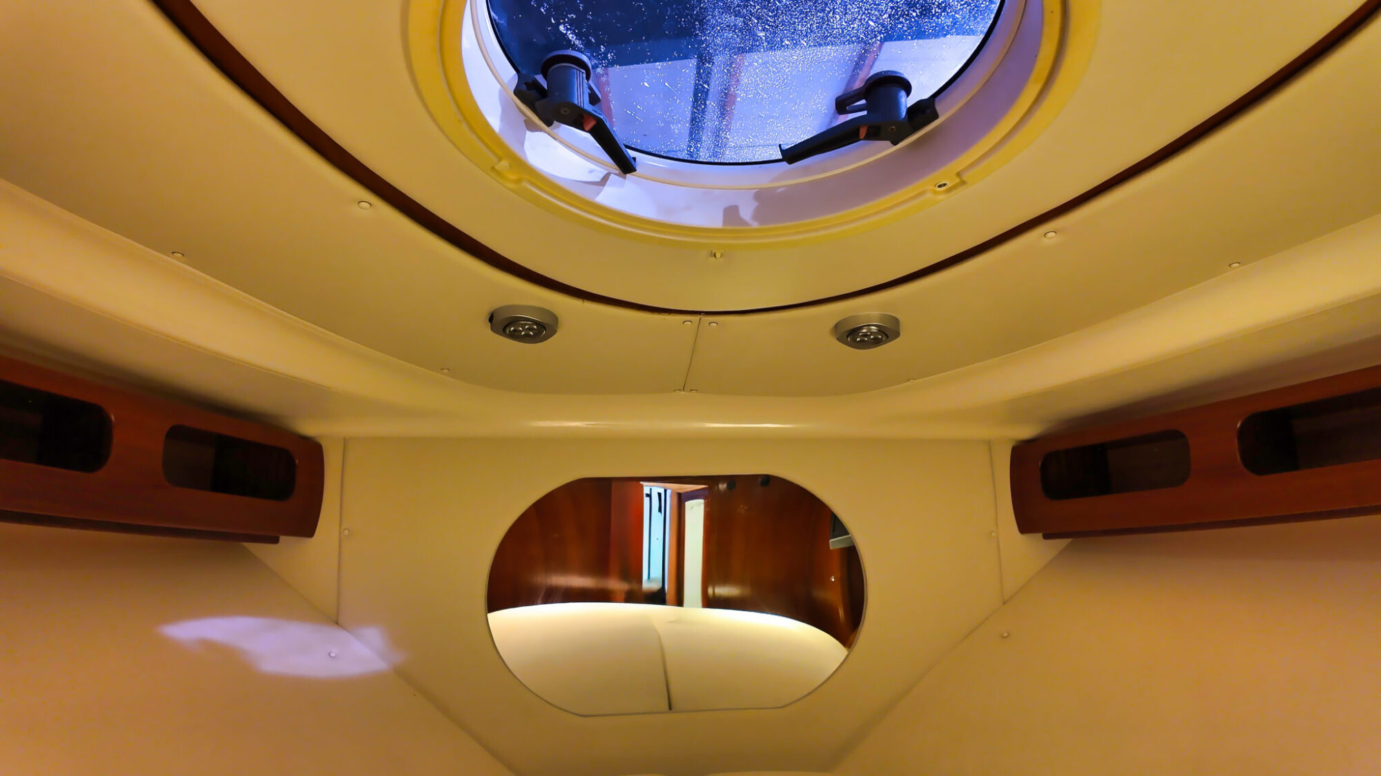 foto: 66 Bavaria Bavaria 37 HT Hardtop