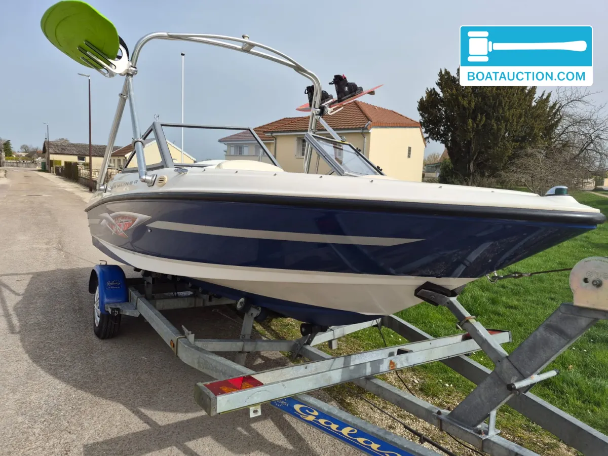 foto: 5 Bayliner 175 XT