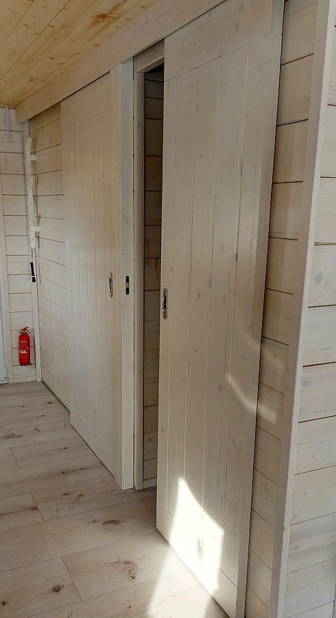 foto: 12 Houseboat ZOE 1200