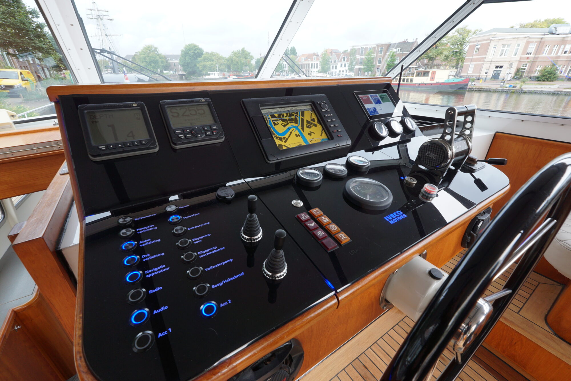 foto: 38 Van der Heijden Van der Heijden 14.00 Dynamic DeLuxe Cabrio