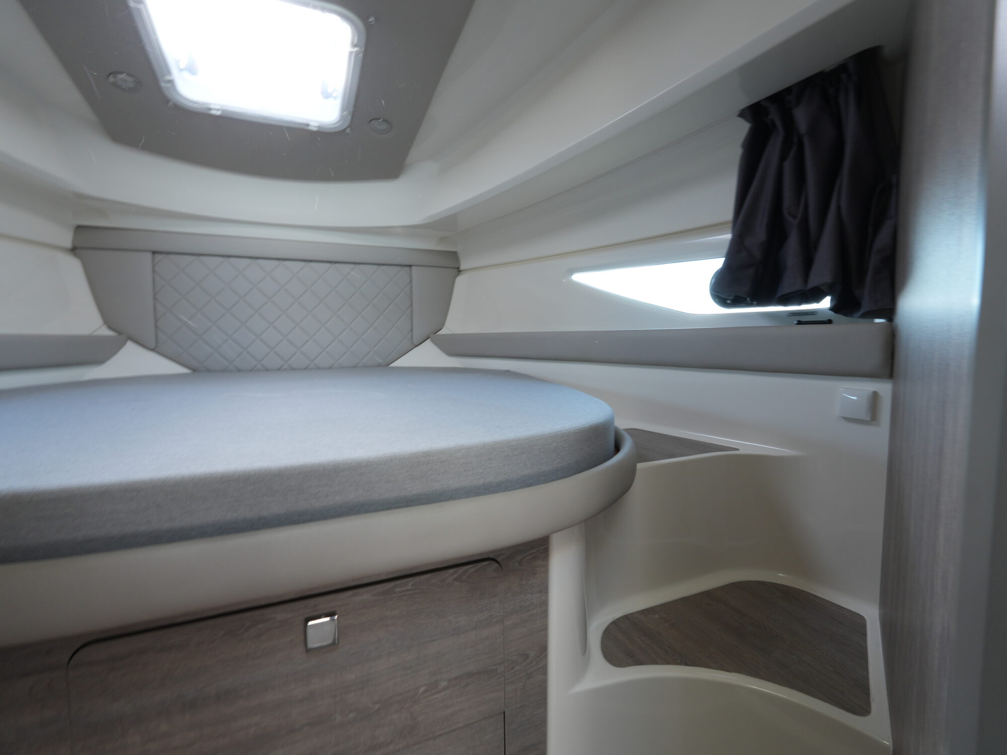 foto: 34 Quicksilver QuickSilver 905 Activ Weekend