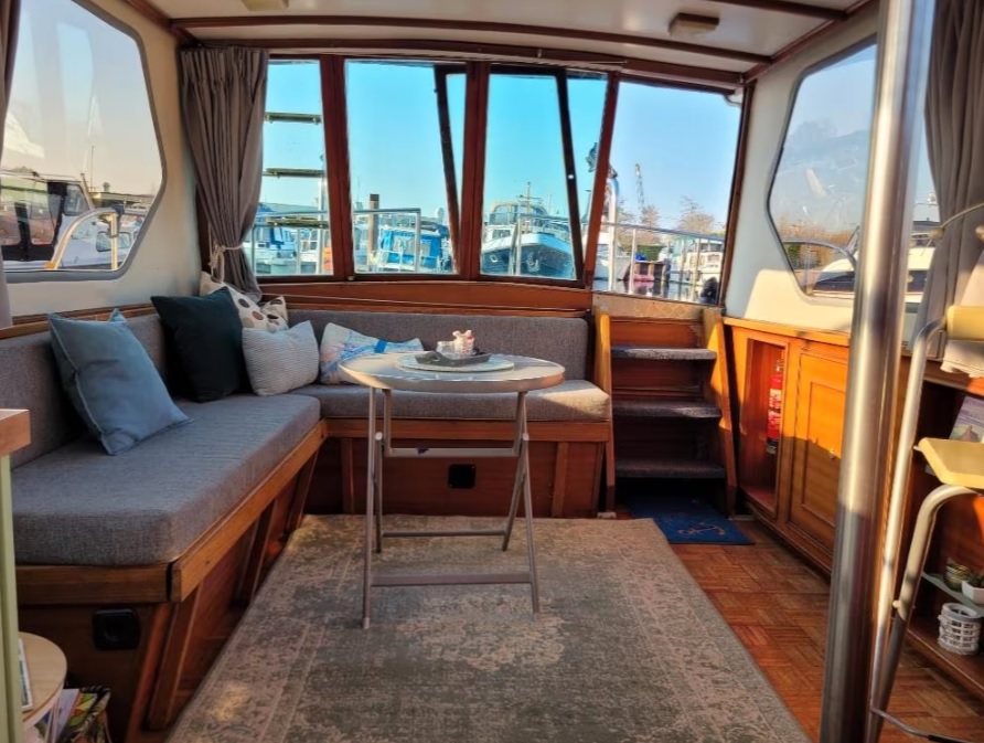 foto: 6 Valkkruiser 960 Fly