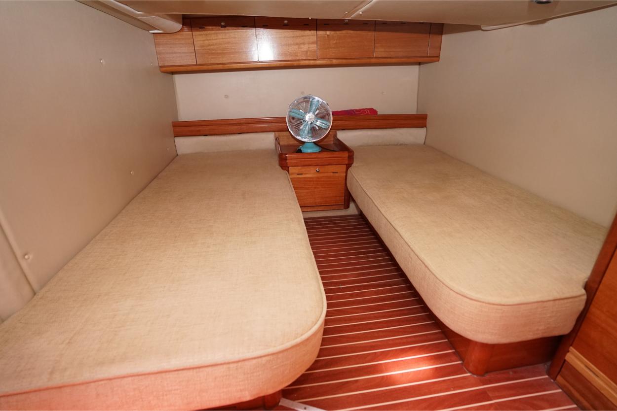 foto: 22 Bavaria 42 HT