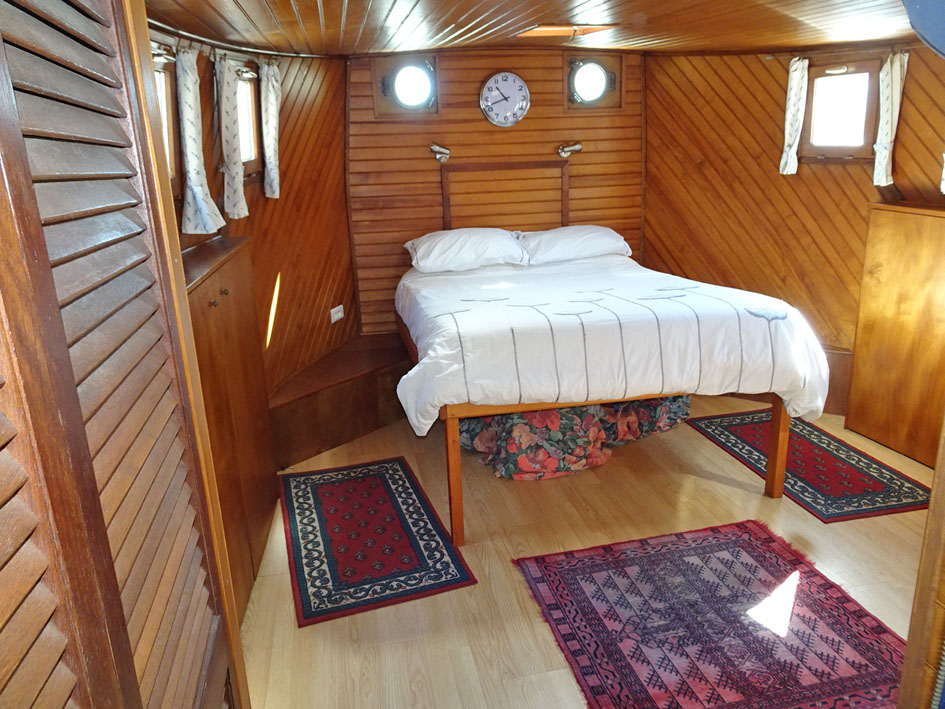 foto: 51 Katwijker 26.13 Varend Woonschip met CBB