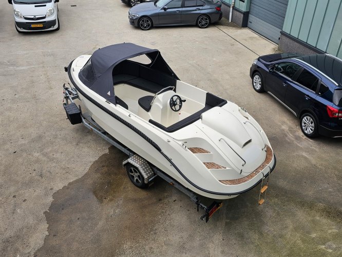 foto: 7 Oud Huijzer 580 Tender