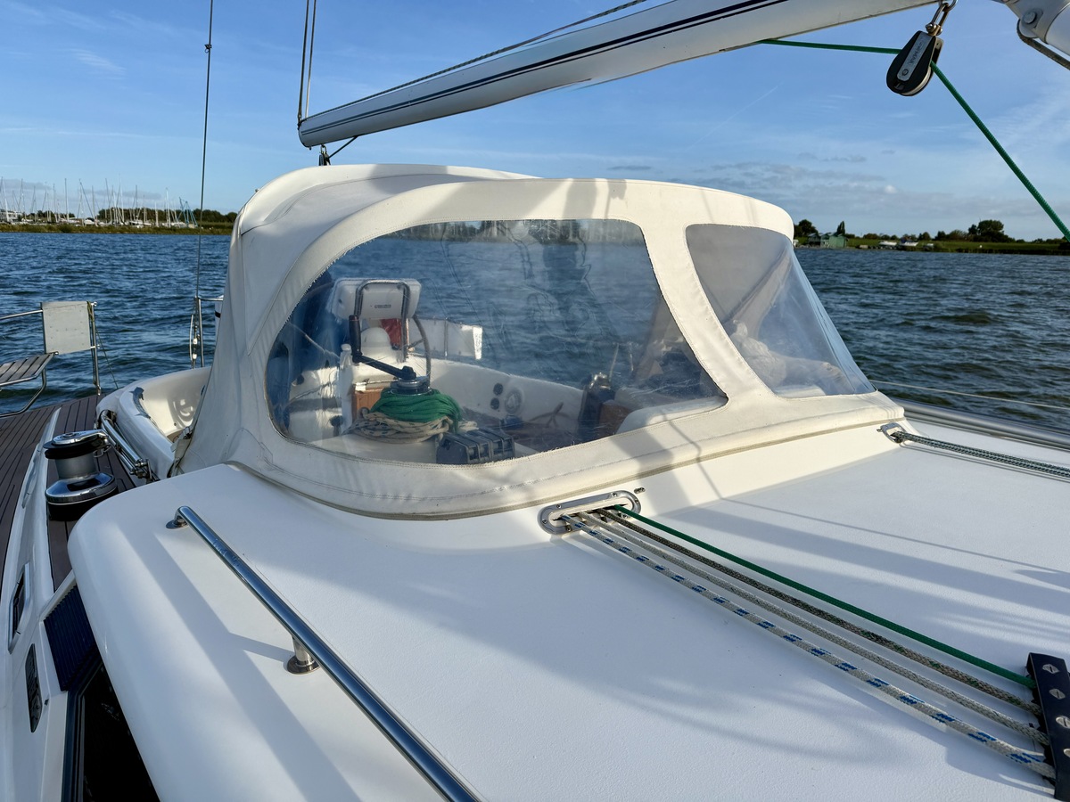 foto: 52 Oyster 45 Deck Saloon