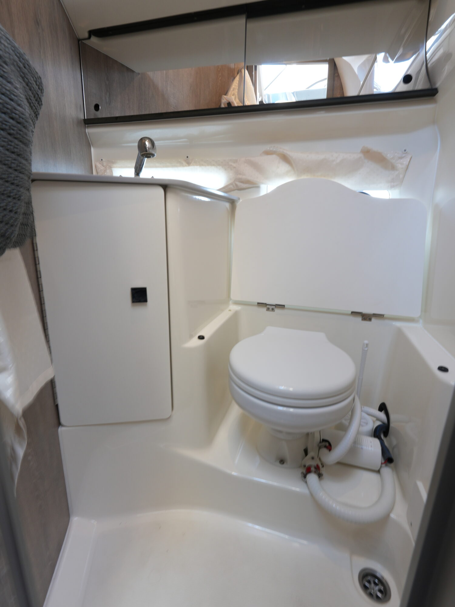 foto: 23 Quicksilver QuickSilver 905 Activ Weekend