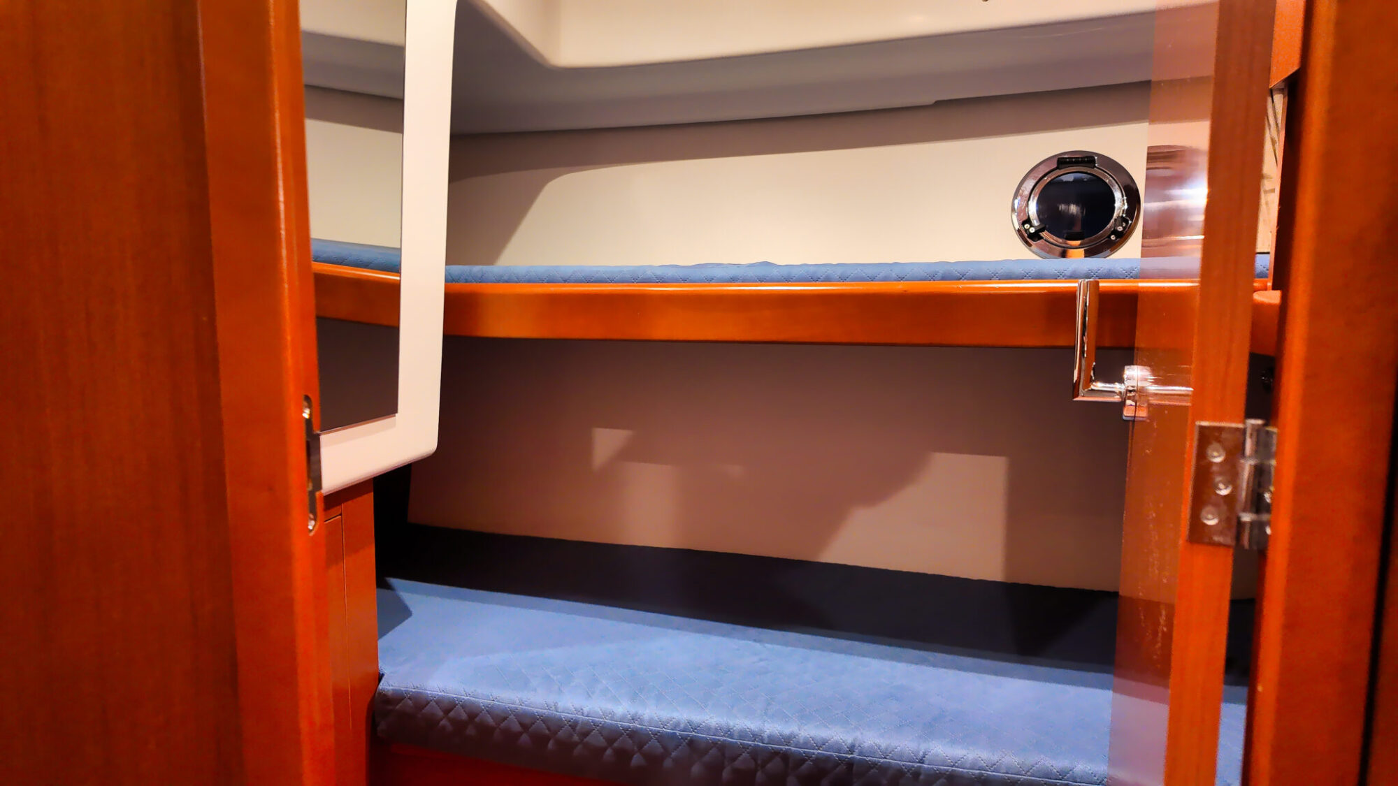 foto: 17 Beneteau Beneteau Swift Trawler 34 Flybridge