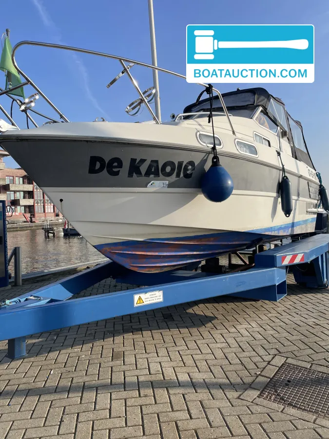 foto: 14 Sealine 215