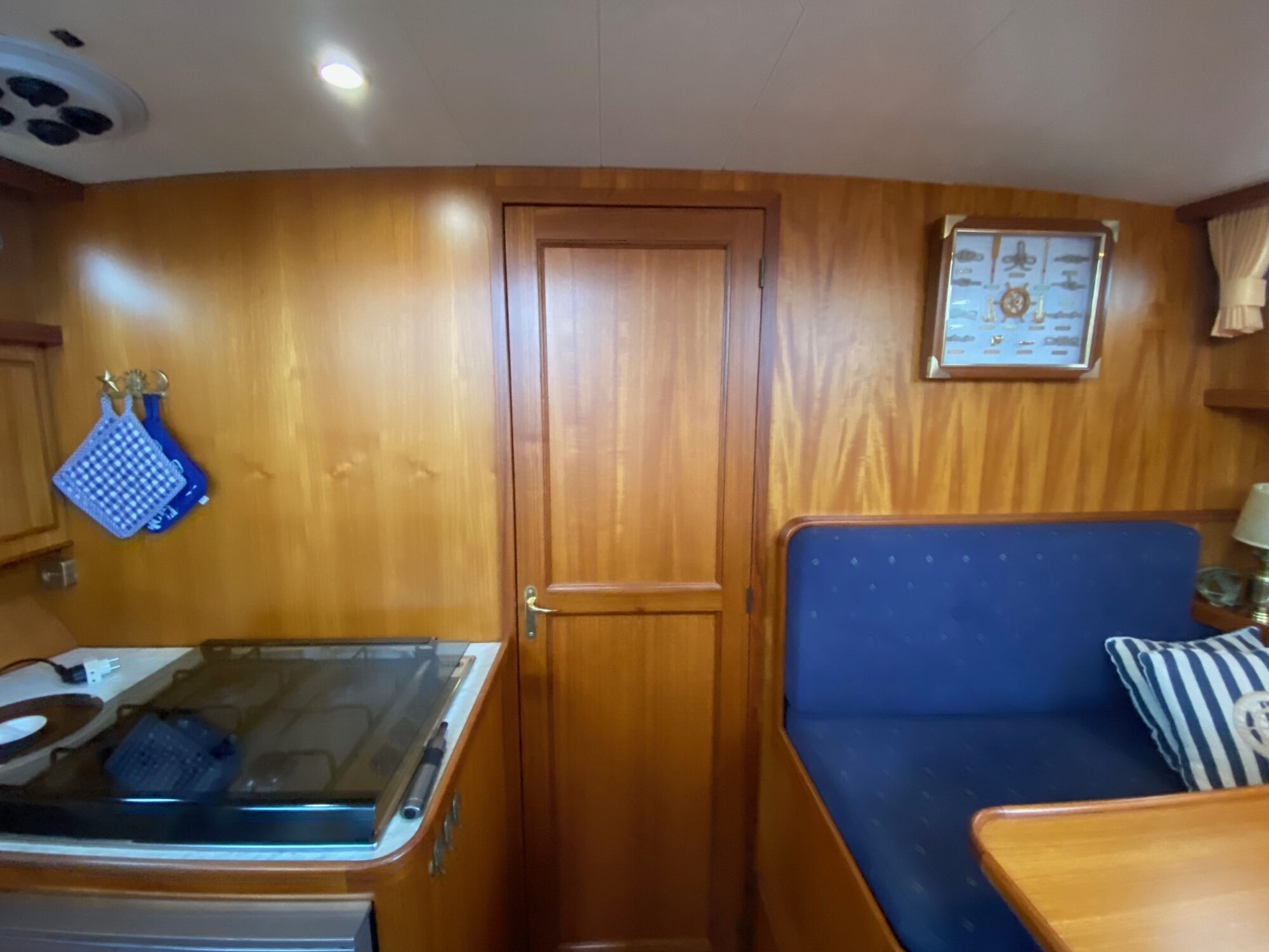 foto: 43 Privateer Privateer 40 XL Cabrio