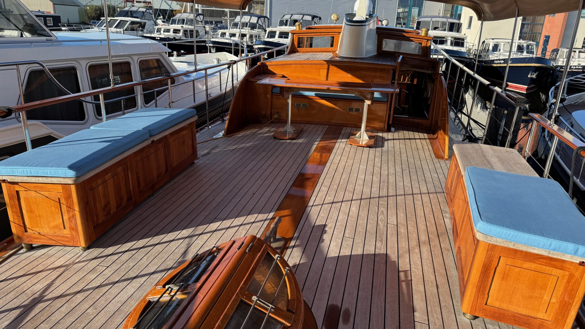 foto: 42 Silver Silver Rondspantkotter 19.44 VS