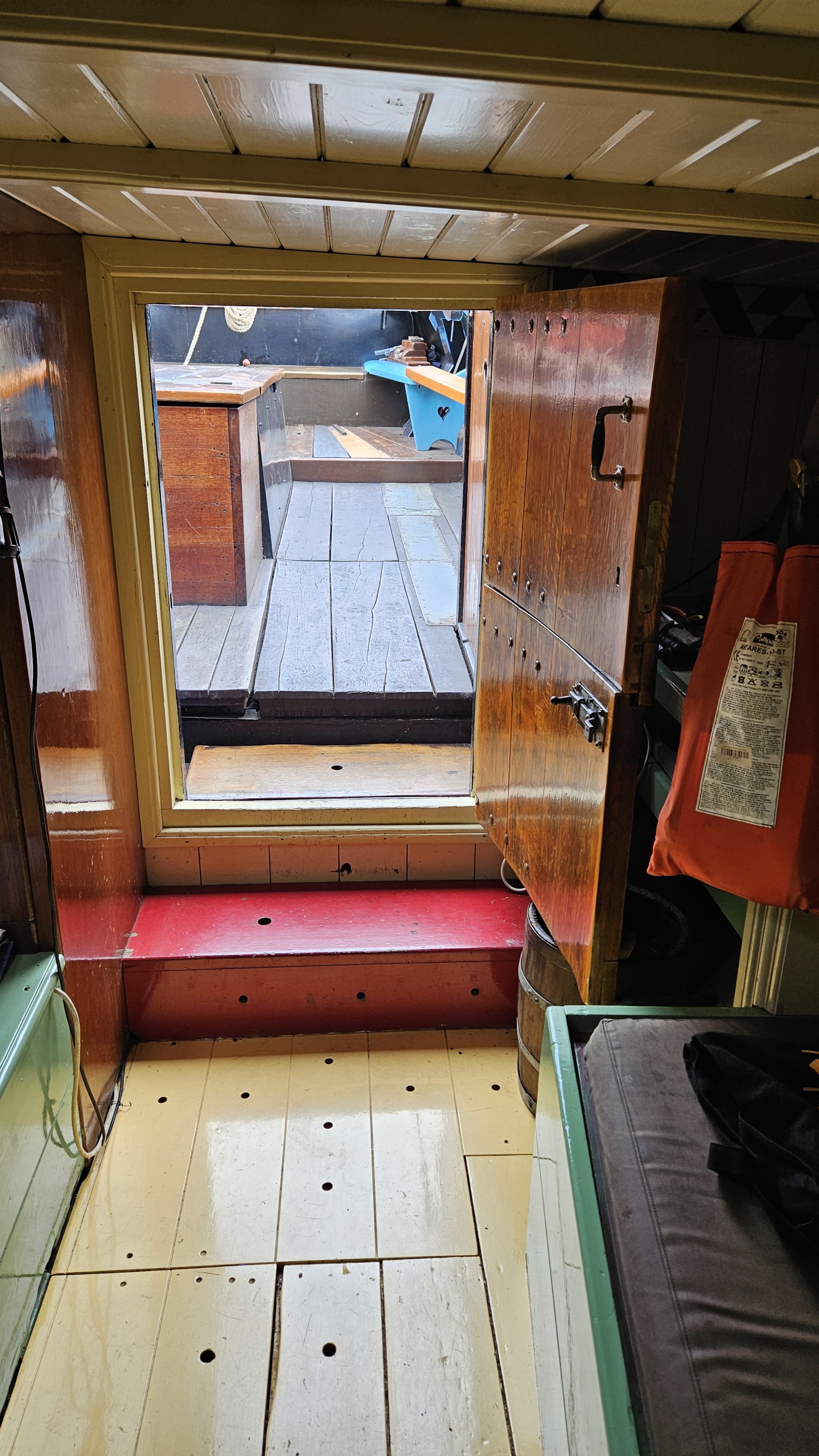 foto: 18 Zeeschouw Visserman