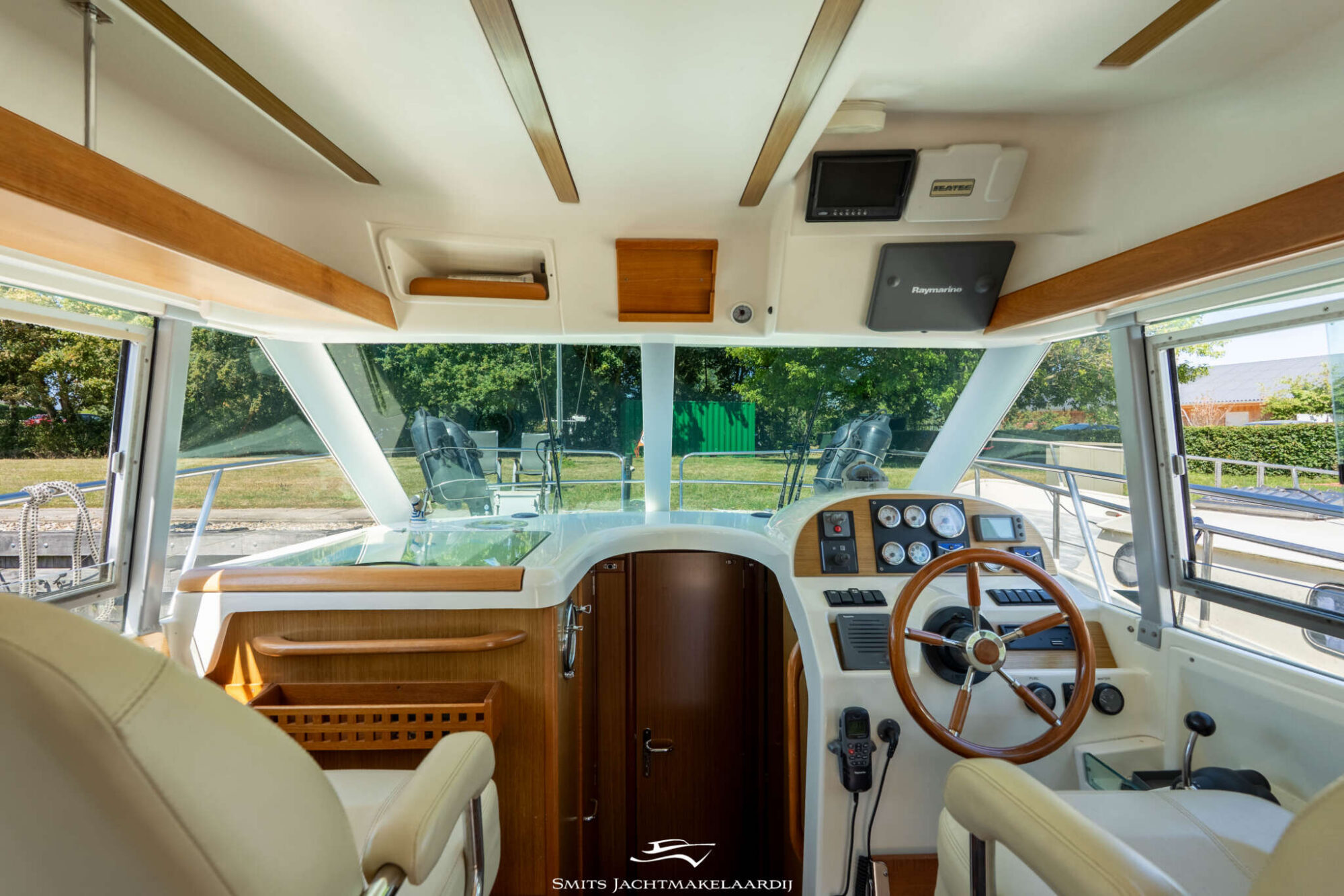 foto: 22 Jeanneau Jeanneau Merry Fisher 9.25 Flybridge