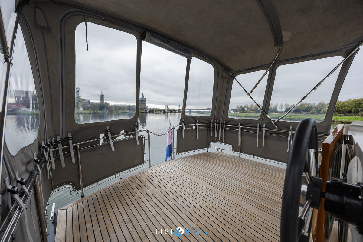 foto: 24 Linssen Grand Sturdy 34.9 AC
