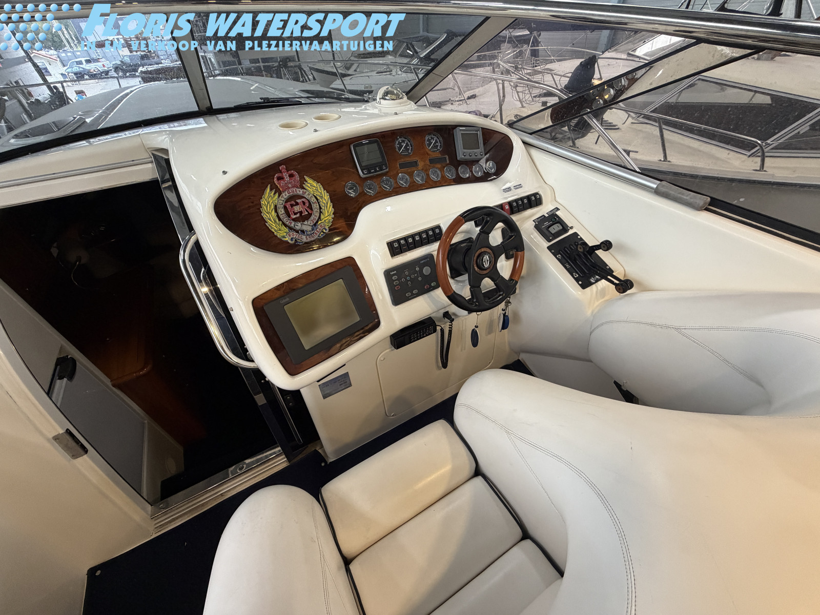 foto: 11 Sunseeker  Superhawk 48 