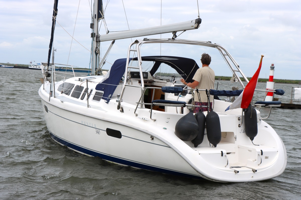 foto: 76 Hunter 340