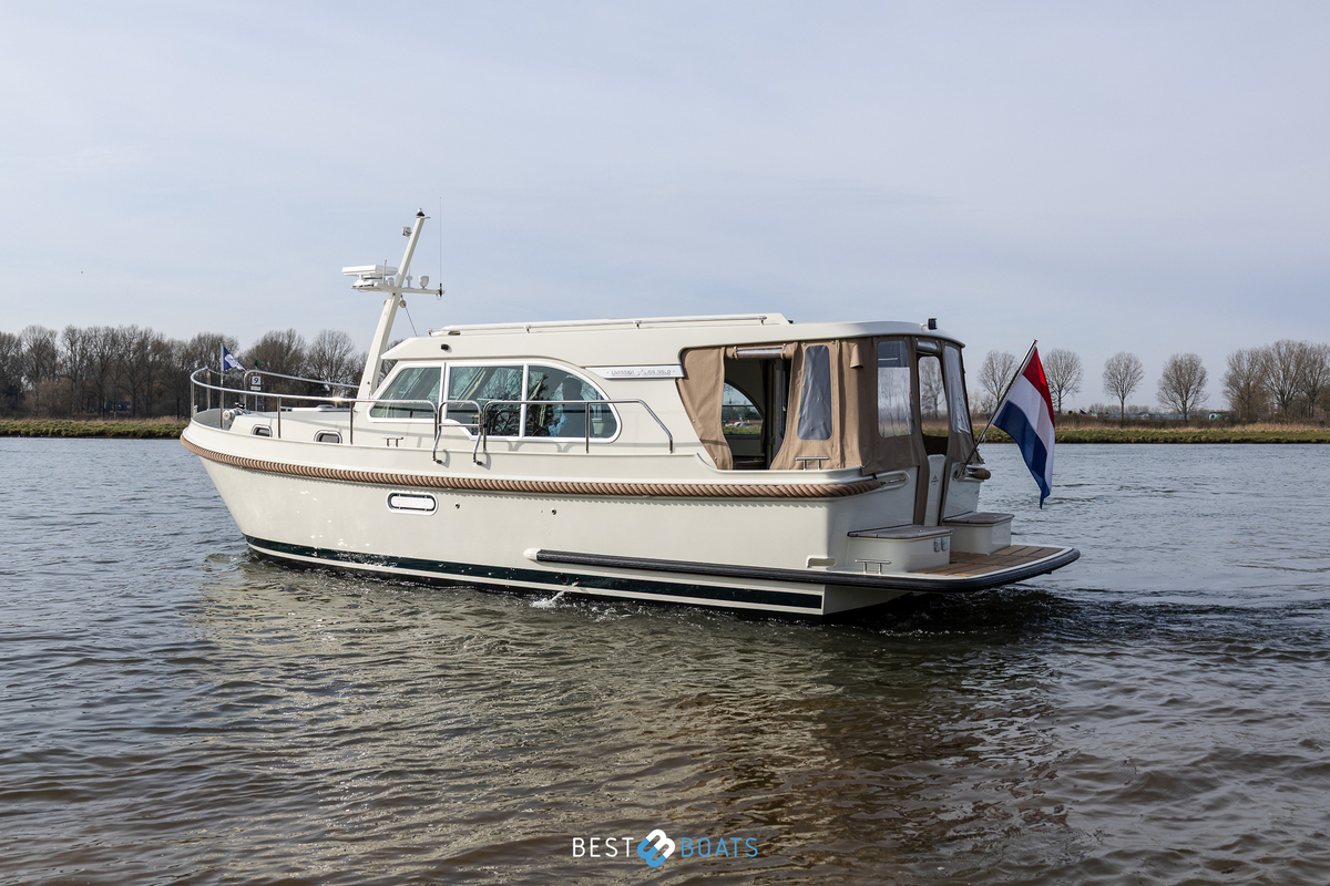 foto: 27 Linssen Grand Sturdy 30.0 Sedan Intero