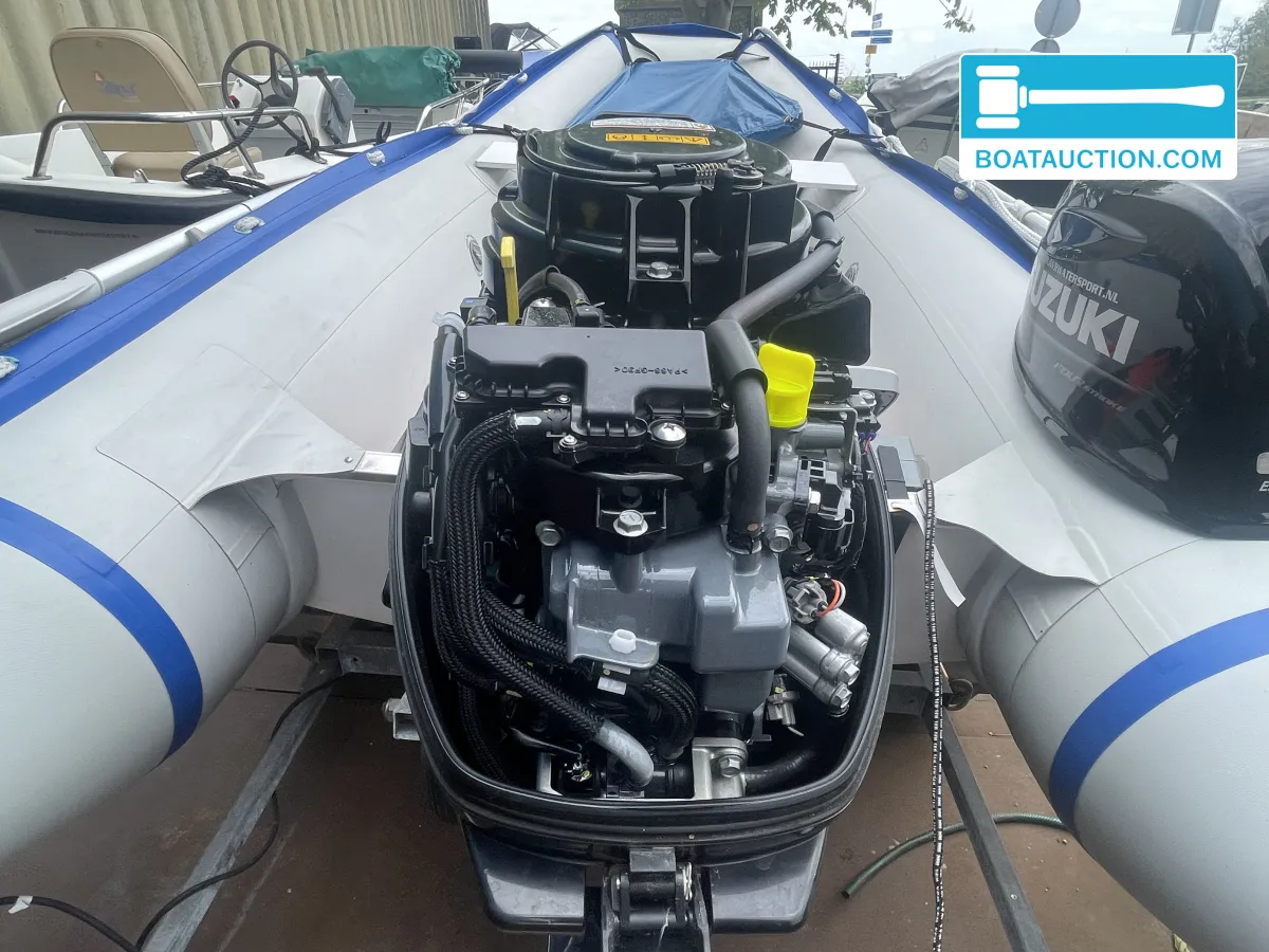 foto: 20 Lodestar 330