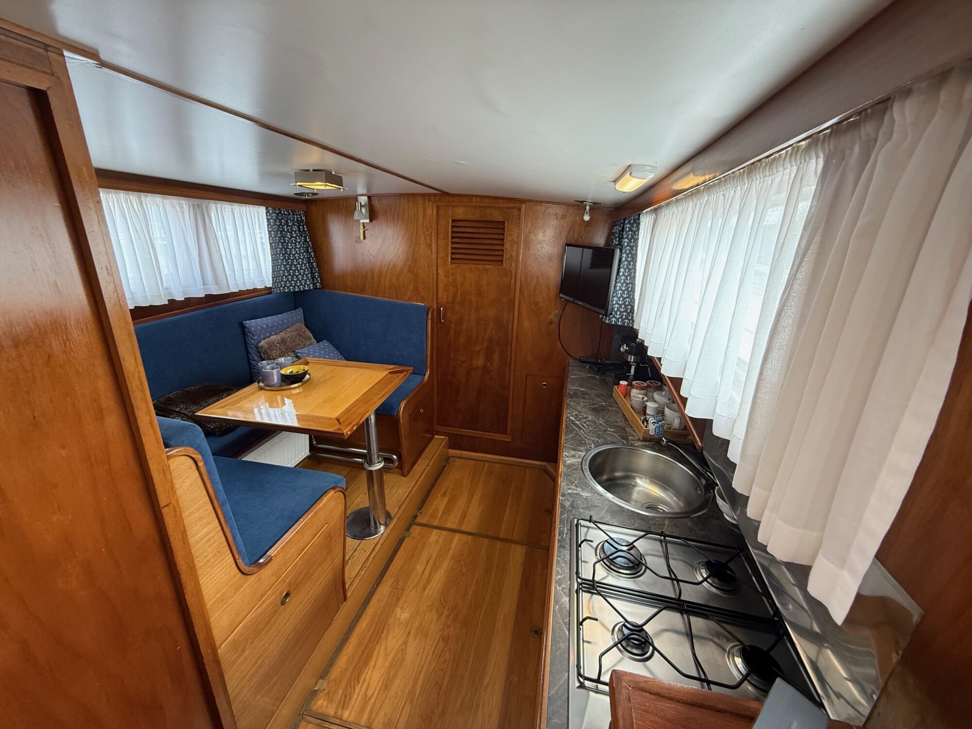 foto: 16 Damen Damen Vlet 12.00 OK