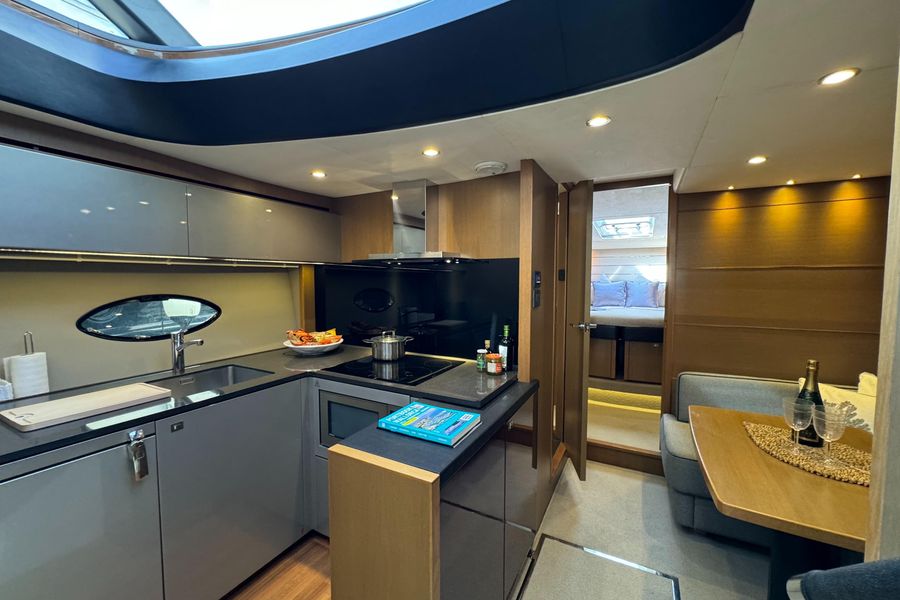 foto: 19 Princess V 57