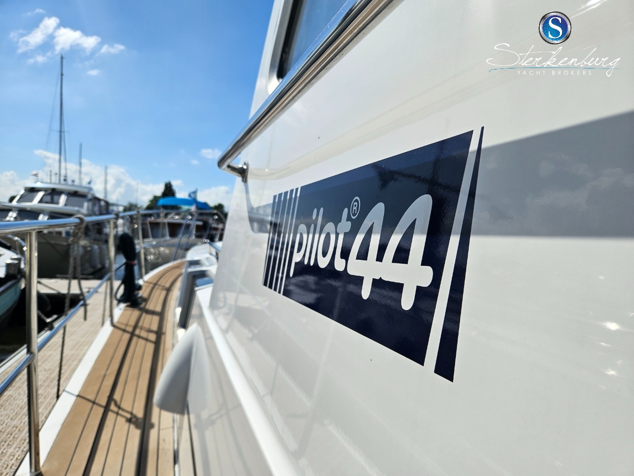 foto: 25 Pilot 44