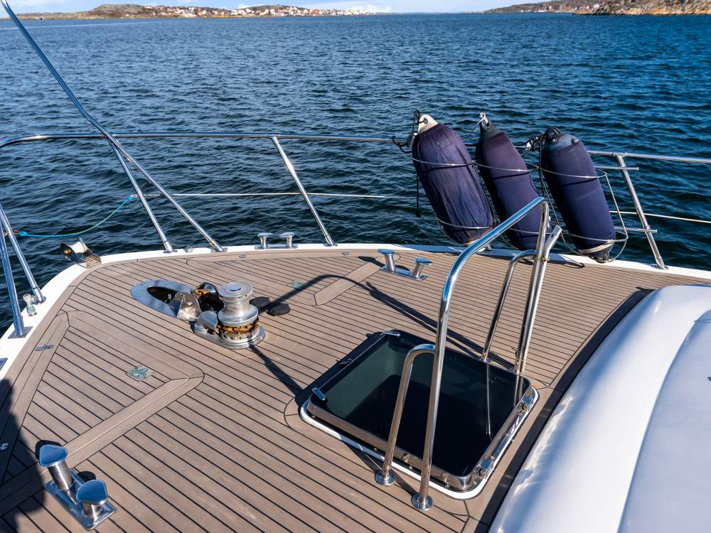 foto: 16 Monte Fino  64 ( varend woonschip )