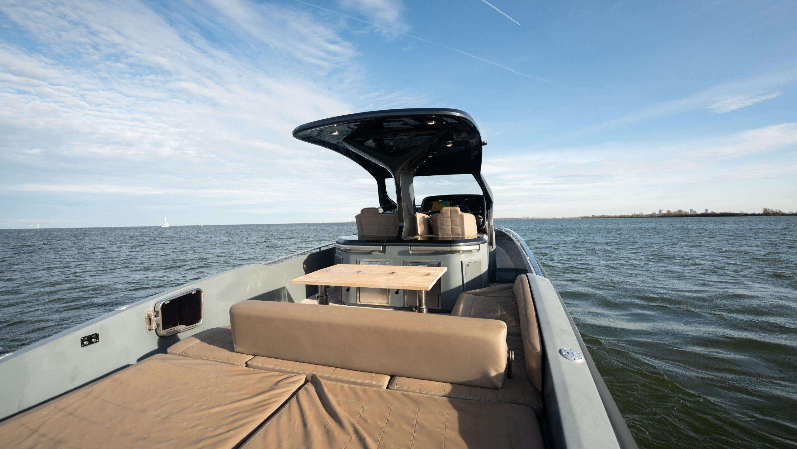 foto: 44 Sacs Rebel 40