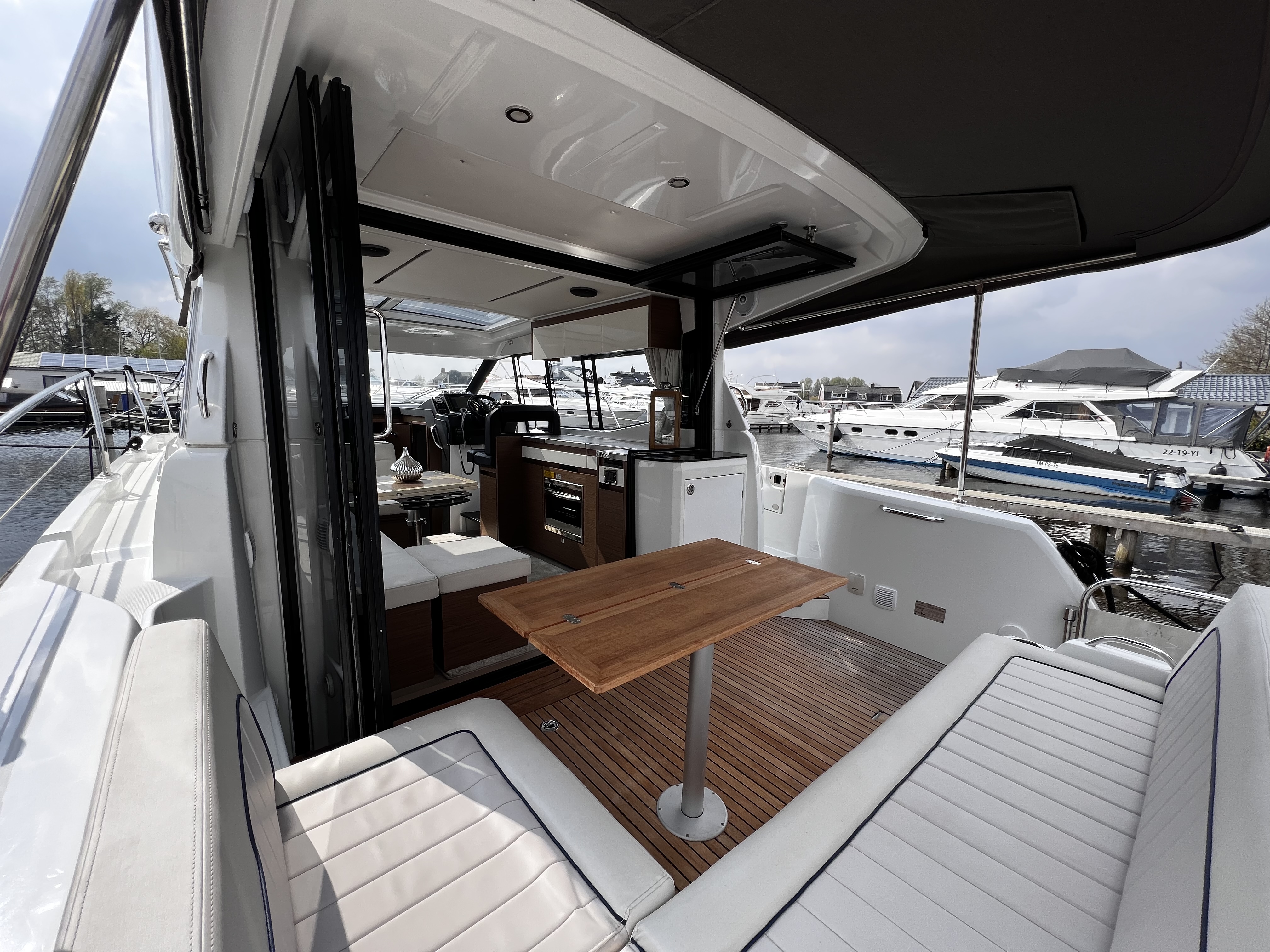 foto: 41 Jeanneau  NC37