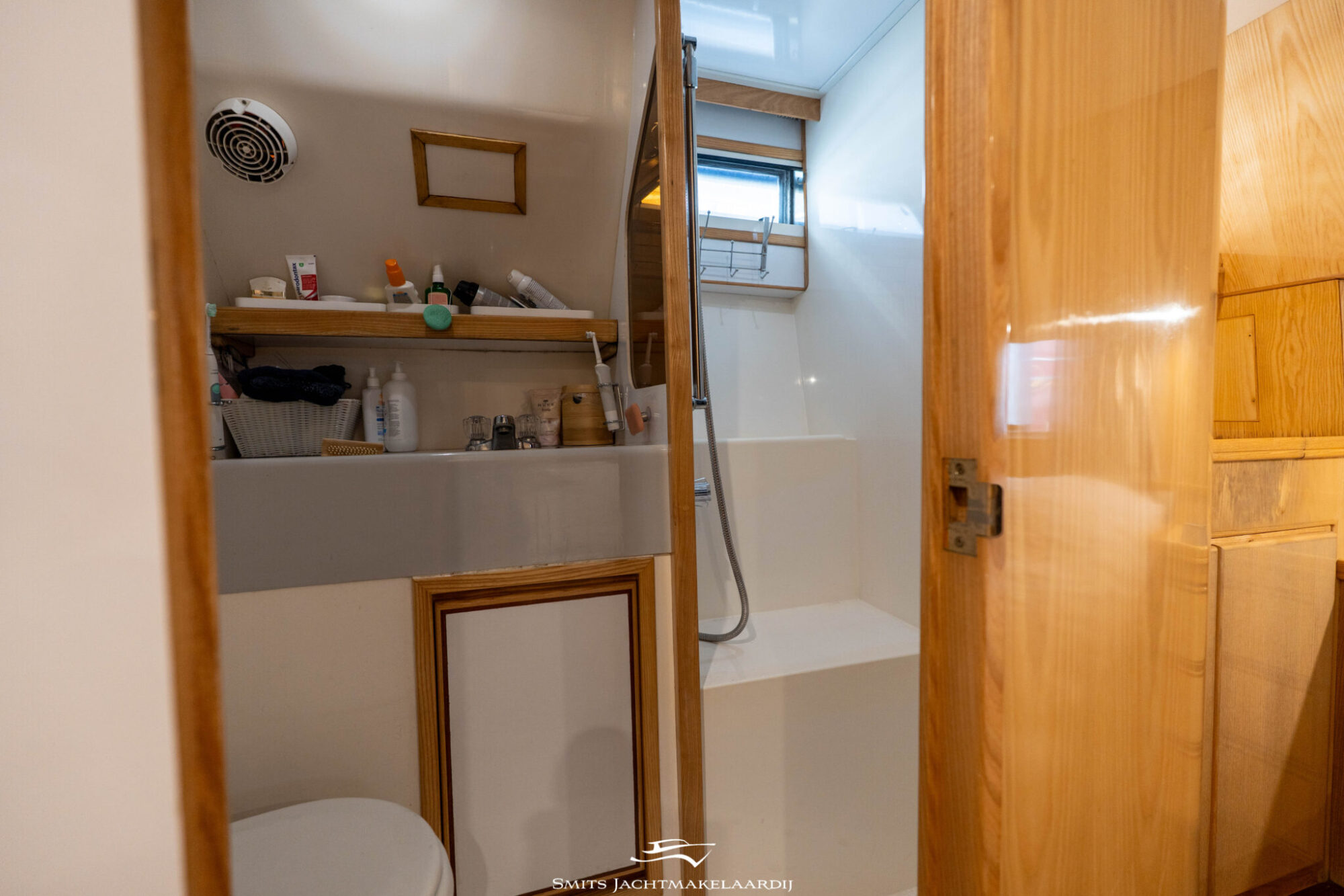 foto: 70 Astor Astor 37 Flybridge