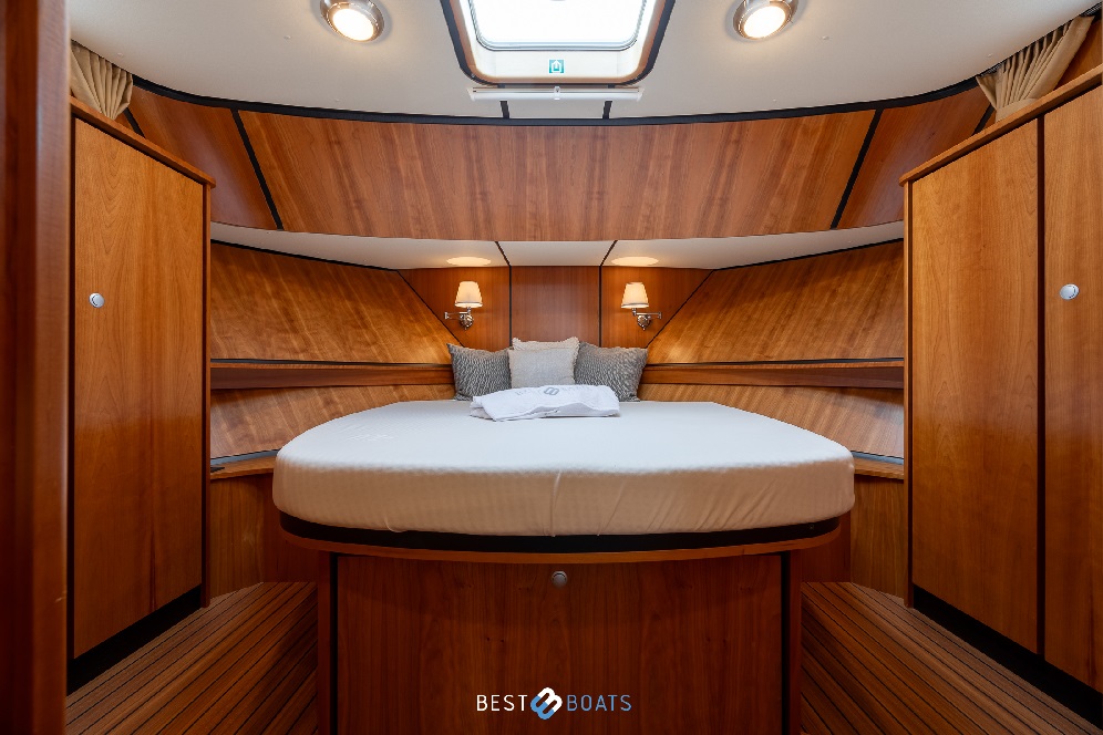 foto: 5 Linssen Grand Sturdy 40,9 Sedan