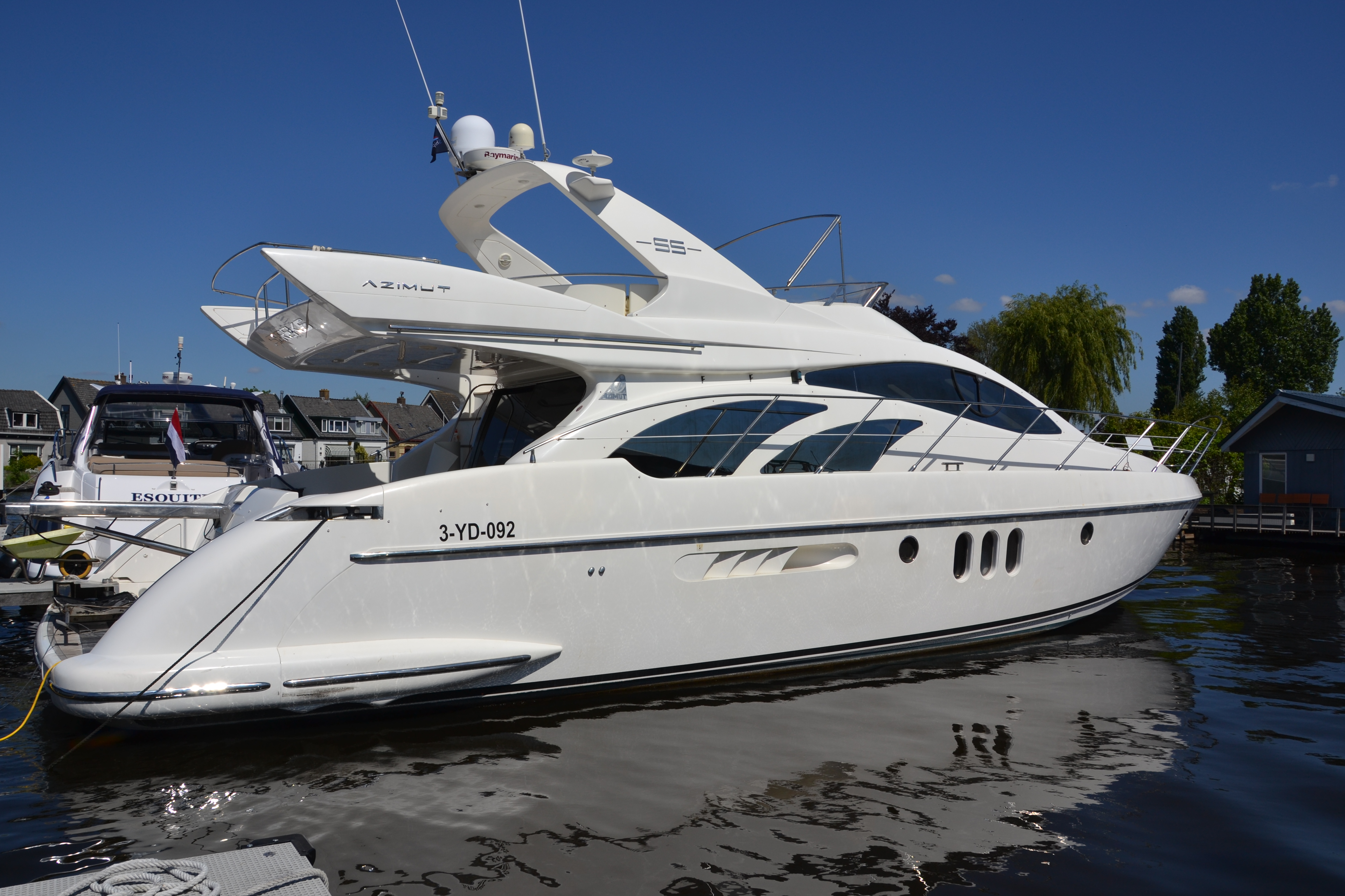 foto: 9 Azimut  55