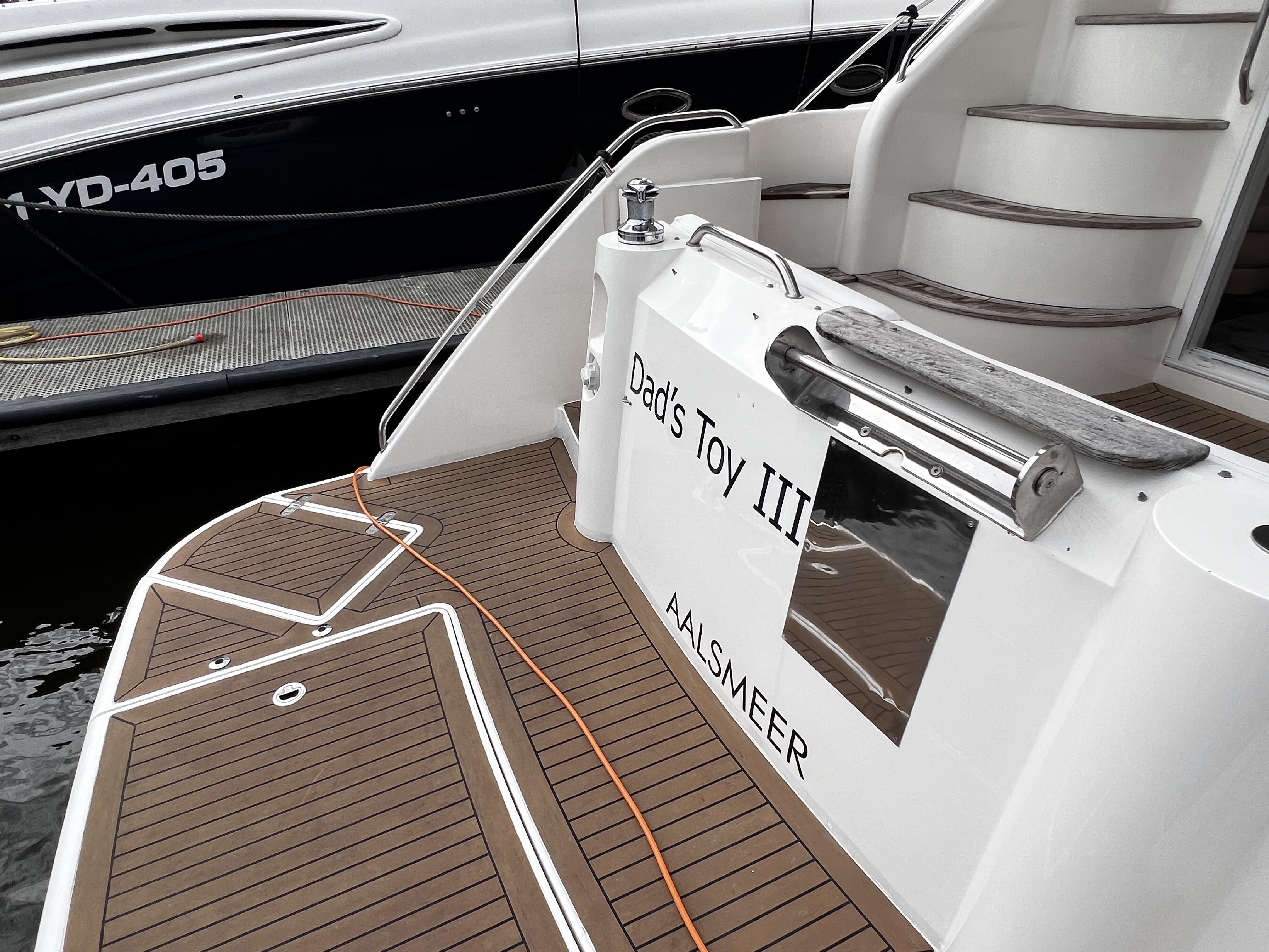 foto: 24 Fairline Phantom 42