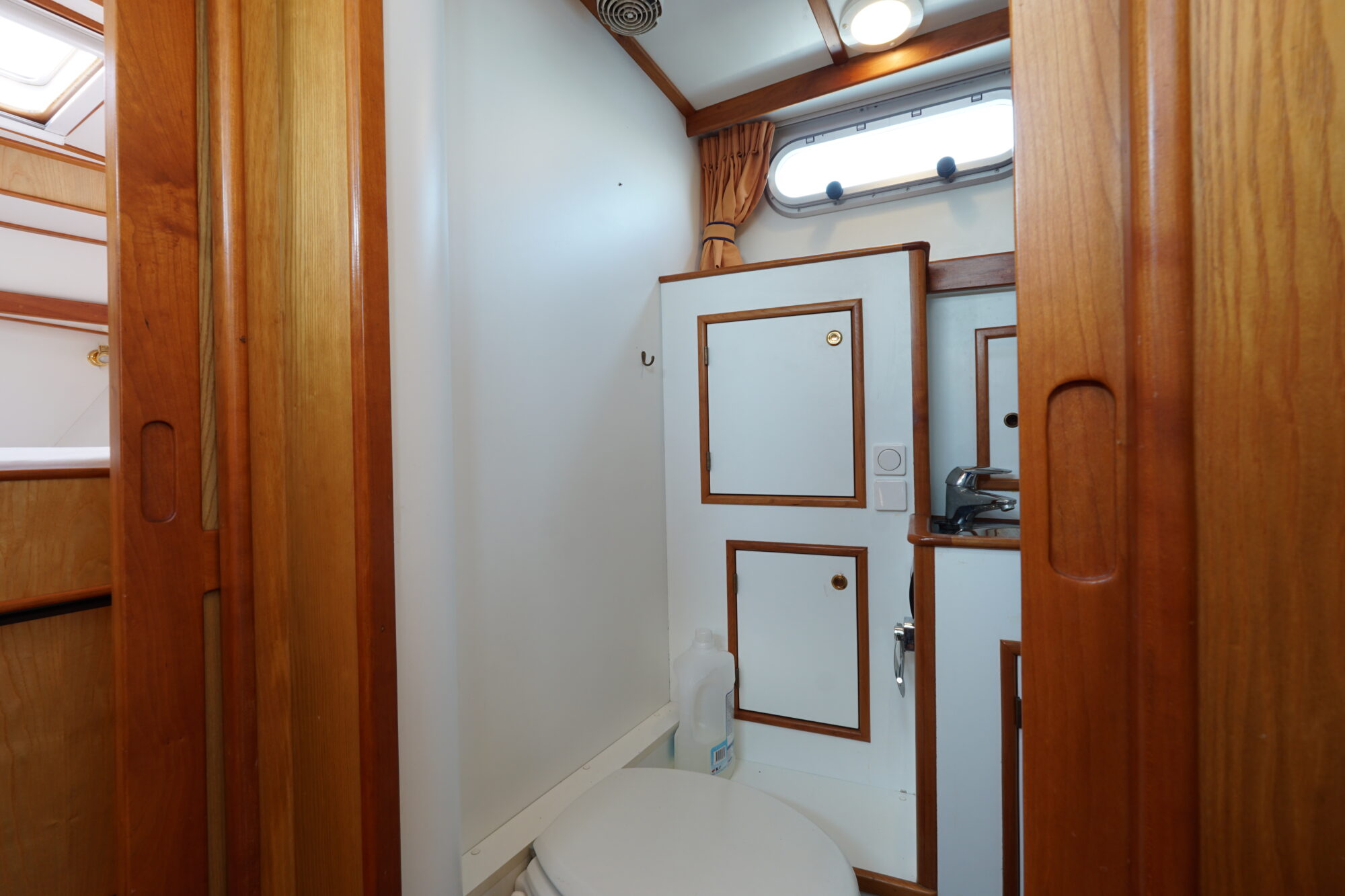 foto: 47 Mooie Nel Mooie Nel 9.50 OK