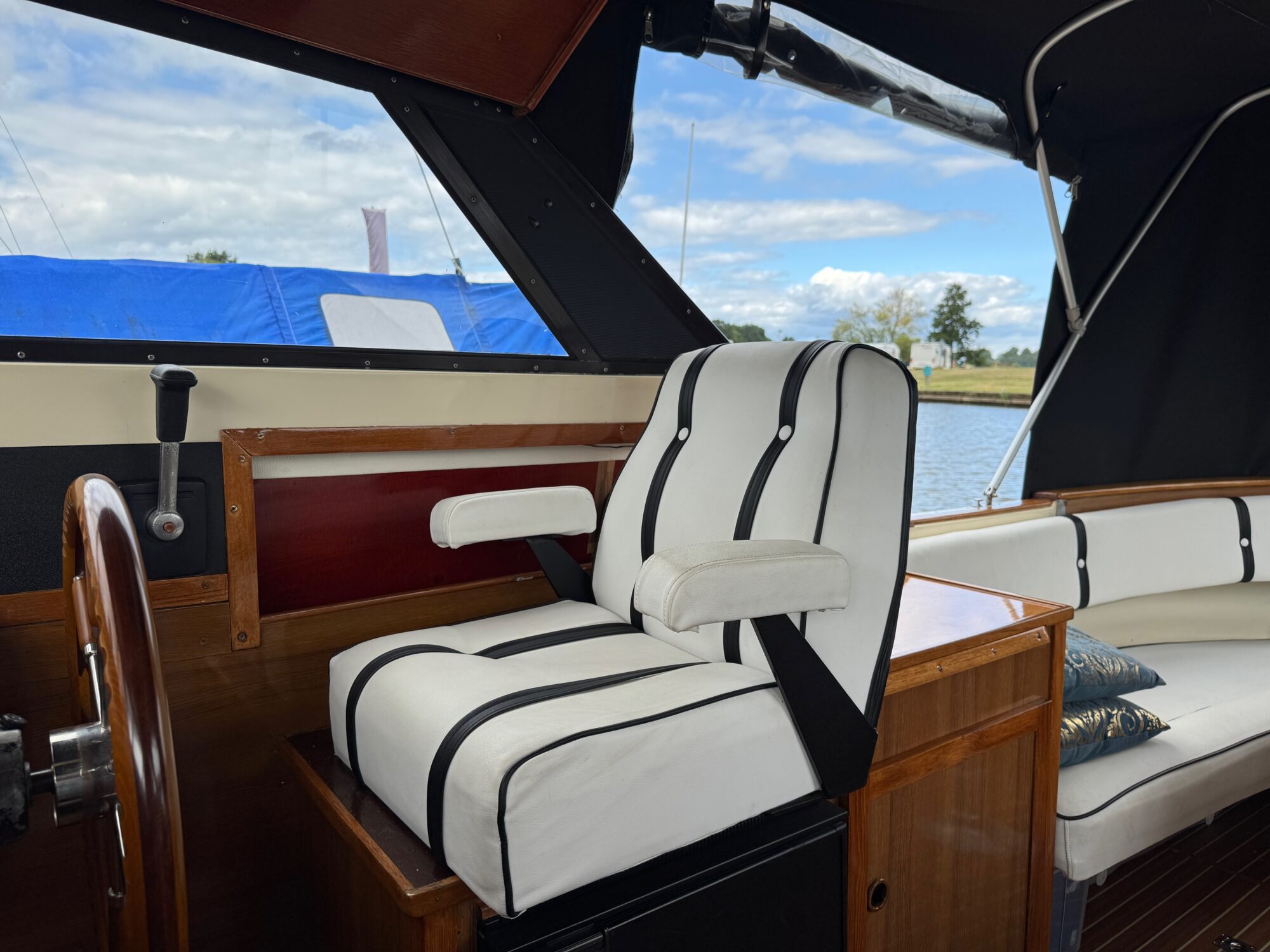 foto: 31 Joda Joda 8100 Cabrio