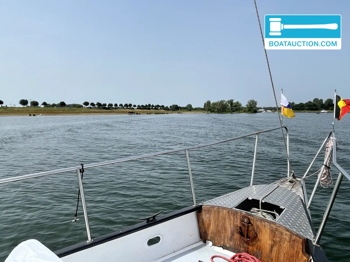 foto: 16 Motorsailor 1100