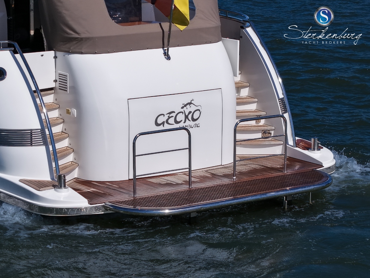 foto: 25 Van der Valk Continental II 2300 ALU-IPS