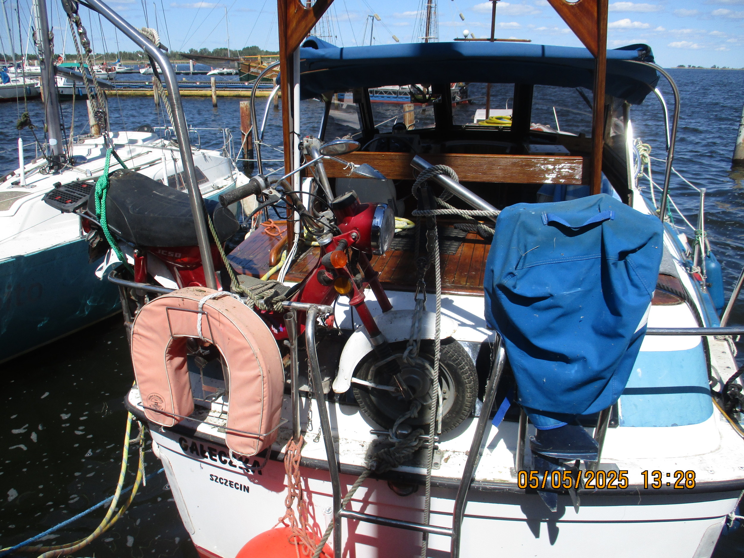 foto: 47 Amerglass Searunner 30 AK