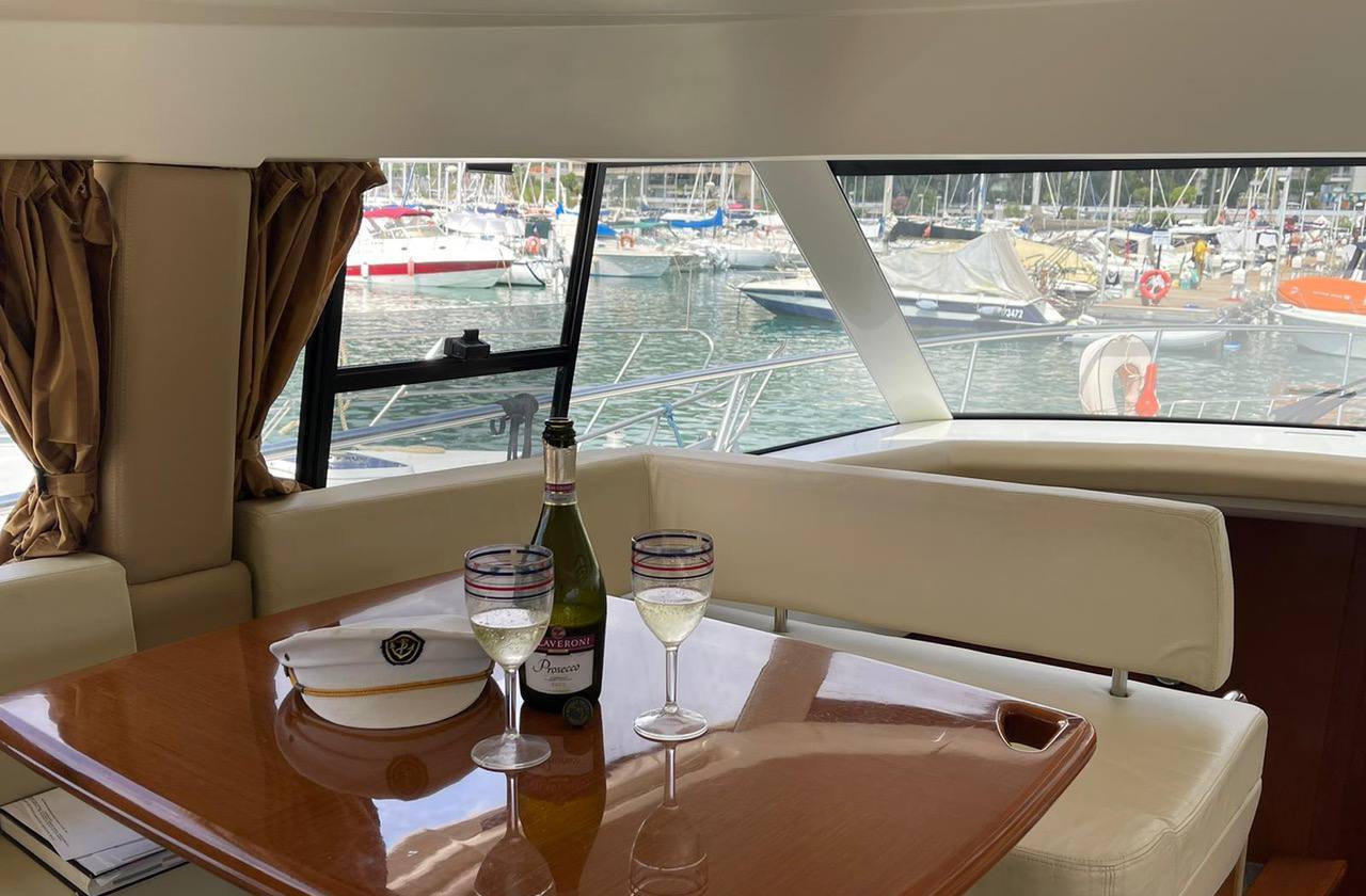 foto: 16 Prestige 50 fly