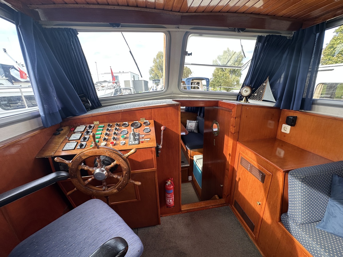 foto: 17 Van heckkruiser 995
