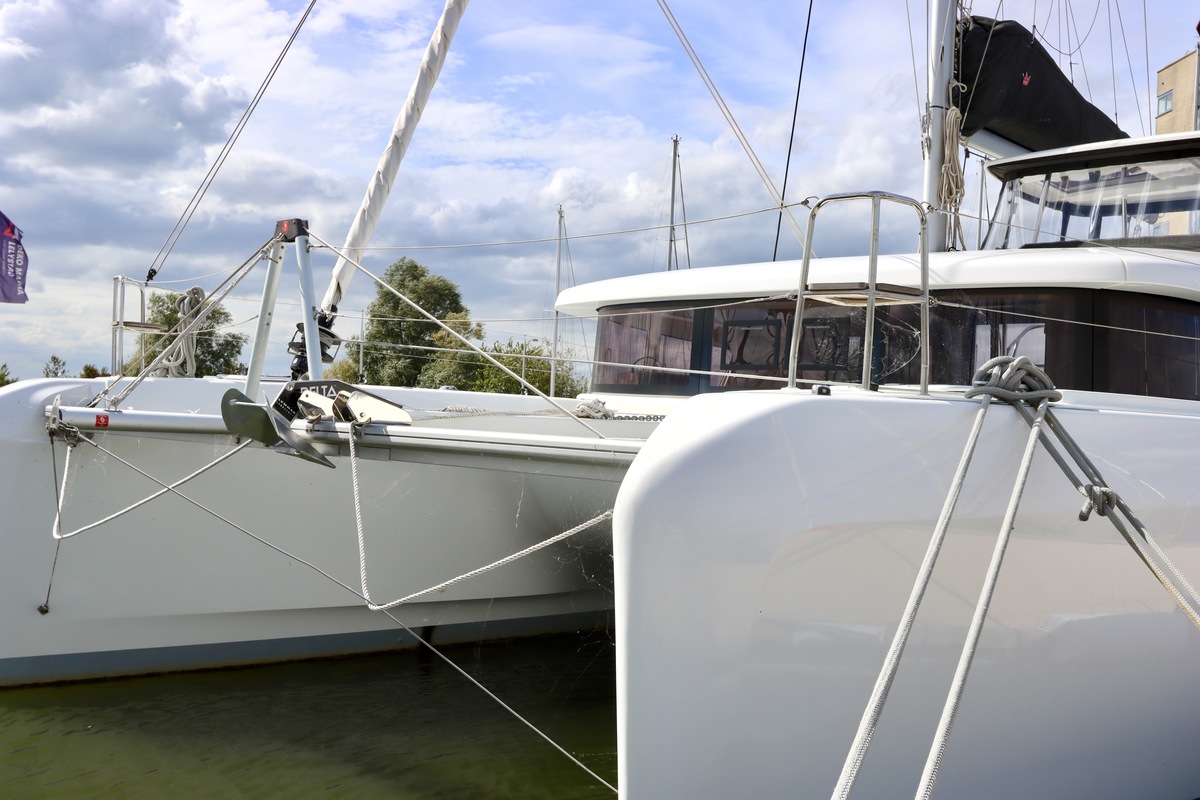 foto: 138 Lagoon 42 Full specs