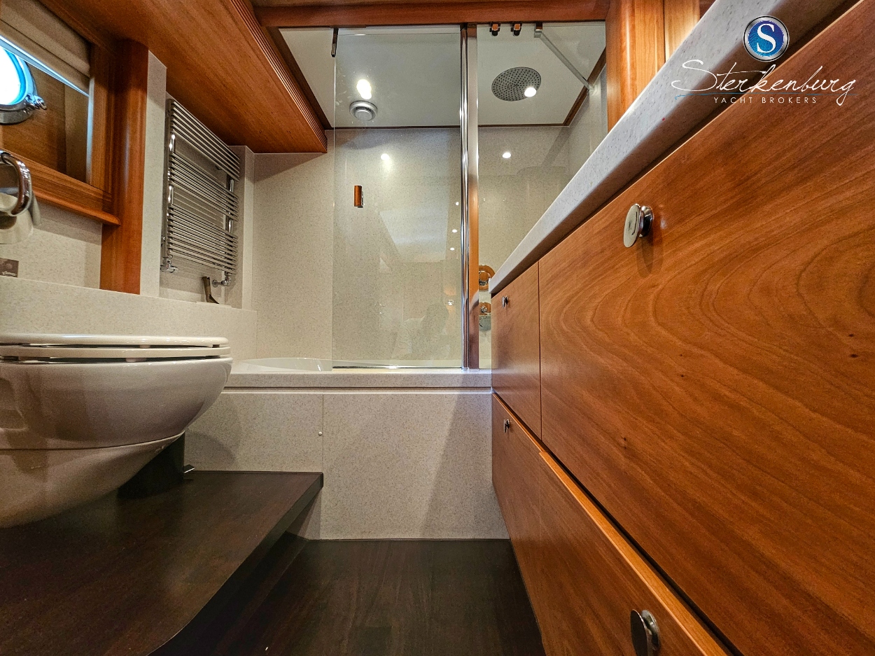 foto: 53 Valk Continental II 2300 ALU-IPS